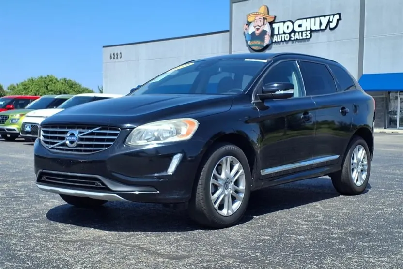 2016 Volvo XC60 T5 Drive-E photo 1