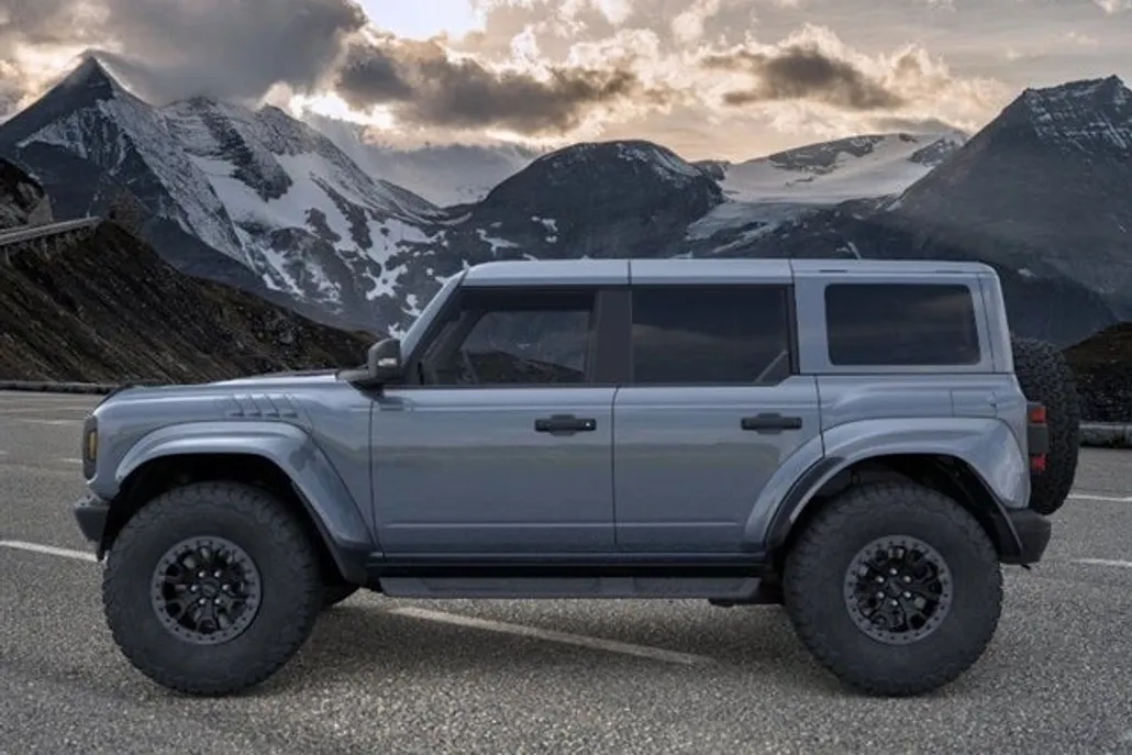 2025 Ford Bronco Raptor photo 1