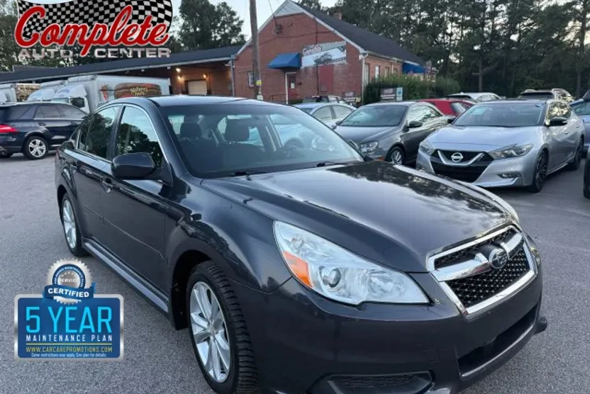 2013 Subaru Legacy 2.5i Premium photo 1