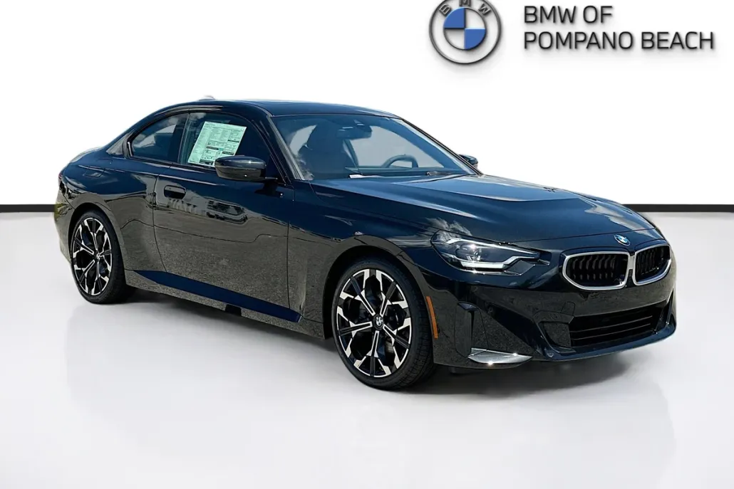 2025 Bmw 230i photo 1