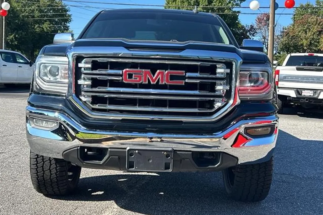 2017 Gmc Sierra 1500 SLT photo 1