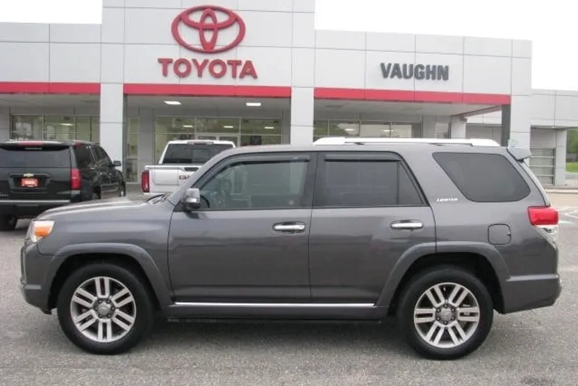 2012 Toyota 4Runner SR5 photo 1