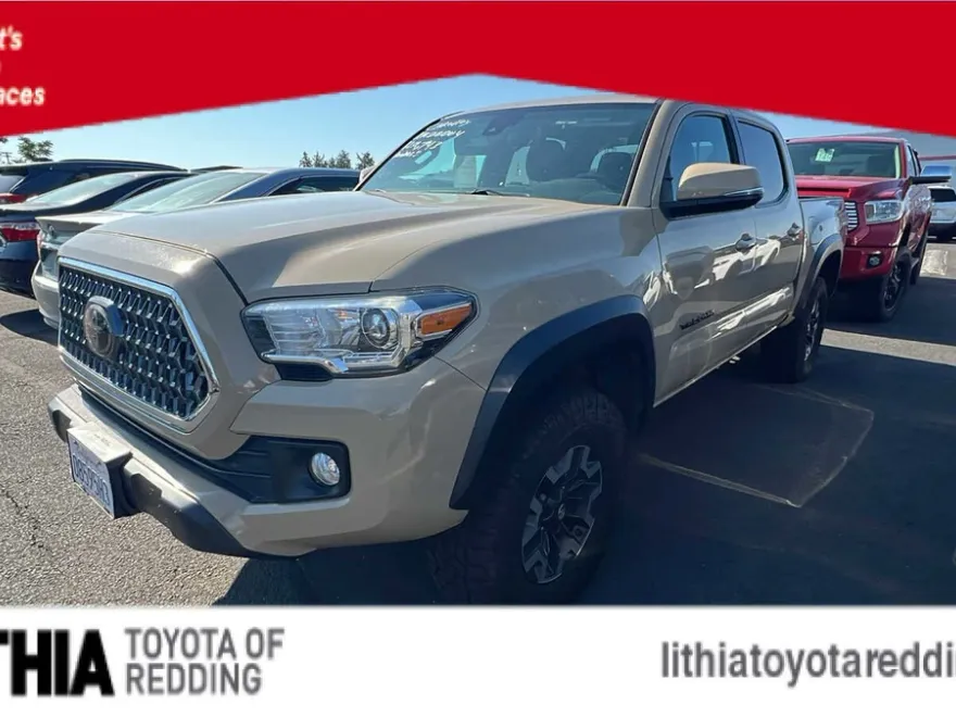 2019 Toyota Tacoma TRD photo 1