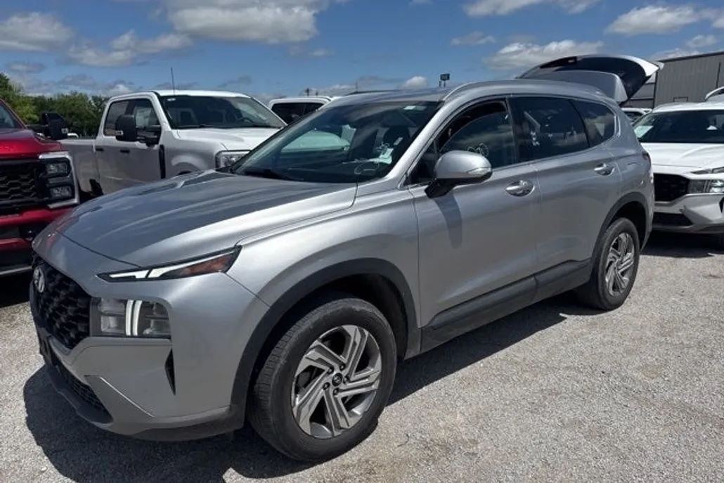 2023 Hyundai Santa Fe SEL photo 1