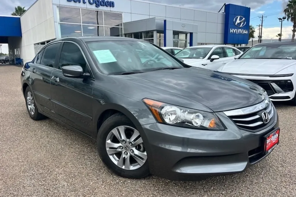 2012 Honda Accord LX-P photo 1