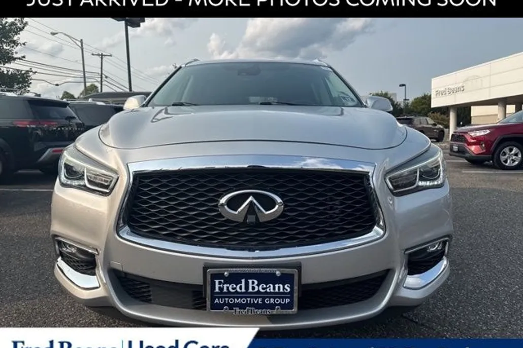 2020 Infiniti QX60 Luxe photo 1