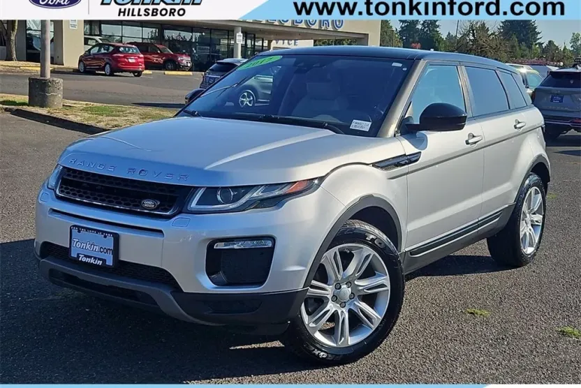 2017 Land Rover Range Rover Evoque SE photo 1