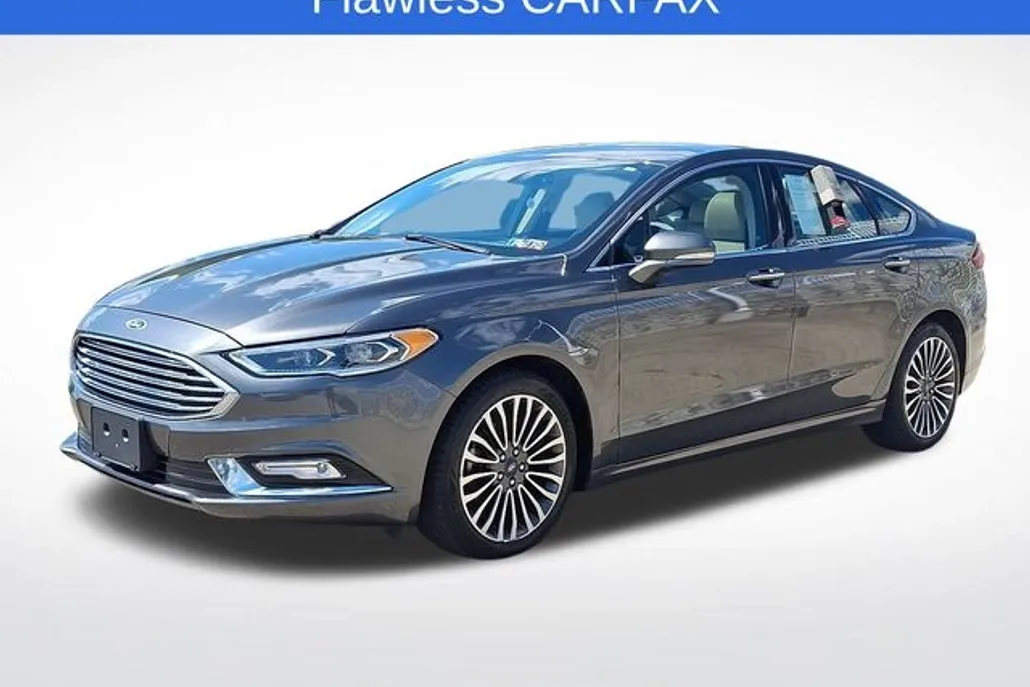 2017 Ford Fusion Titanium photo 1