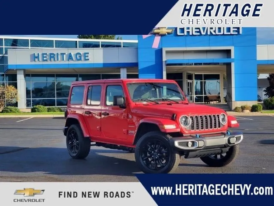 2024 Jeep Wrangler 4xe Sahara photo 1