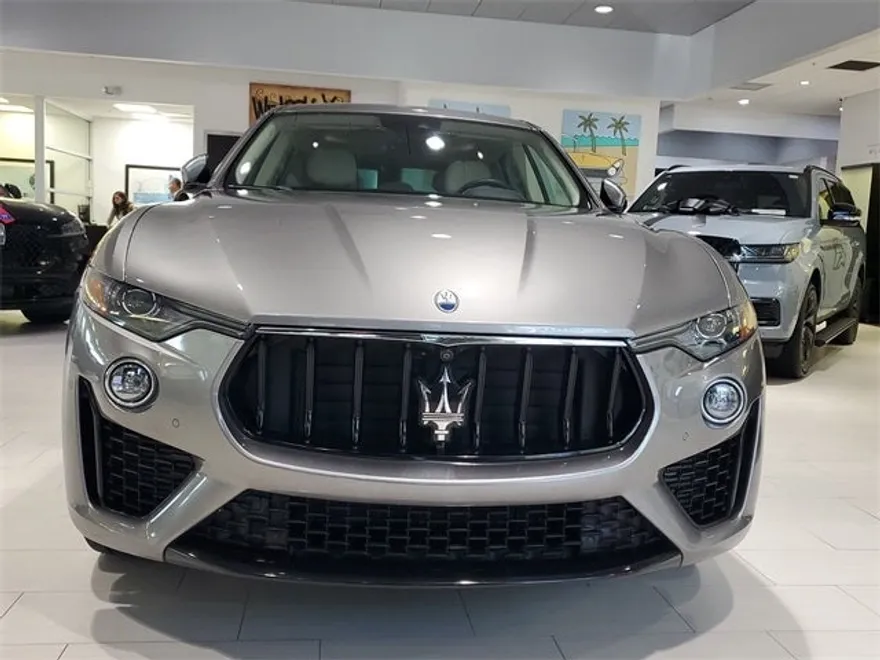 2022 Maserati Levante Modena photo 1