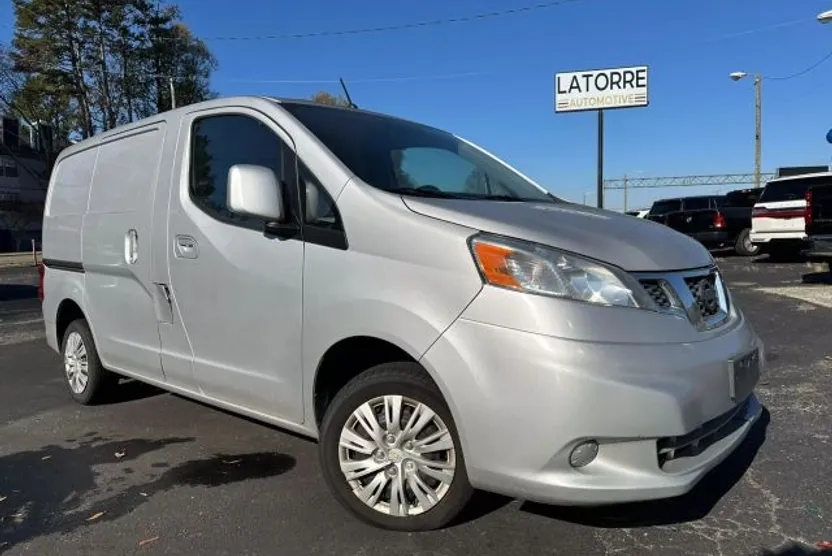 2013 Nissan NV200 S photo 1