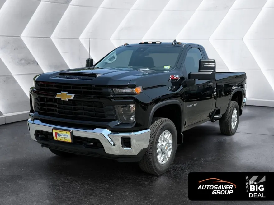 2025 Chevrolet Silverado 3500HD photo 1