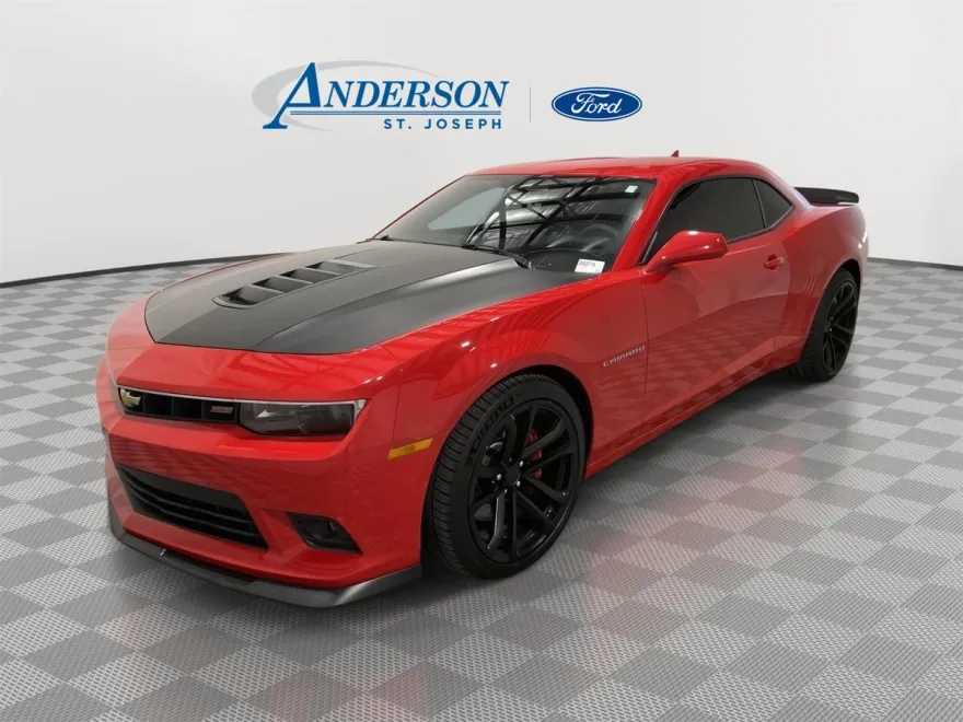 2015 Chevrolet Camaro SS photo 1