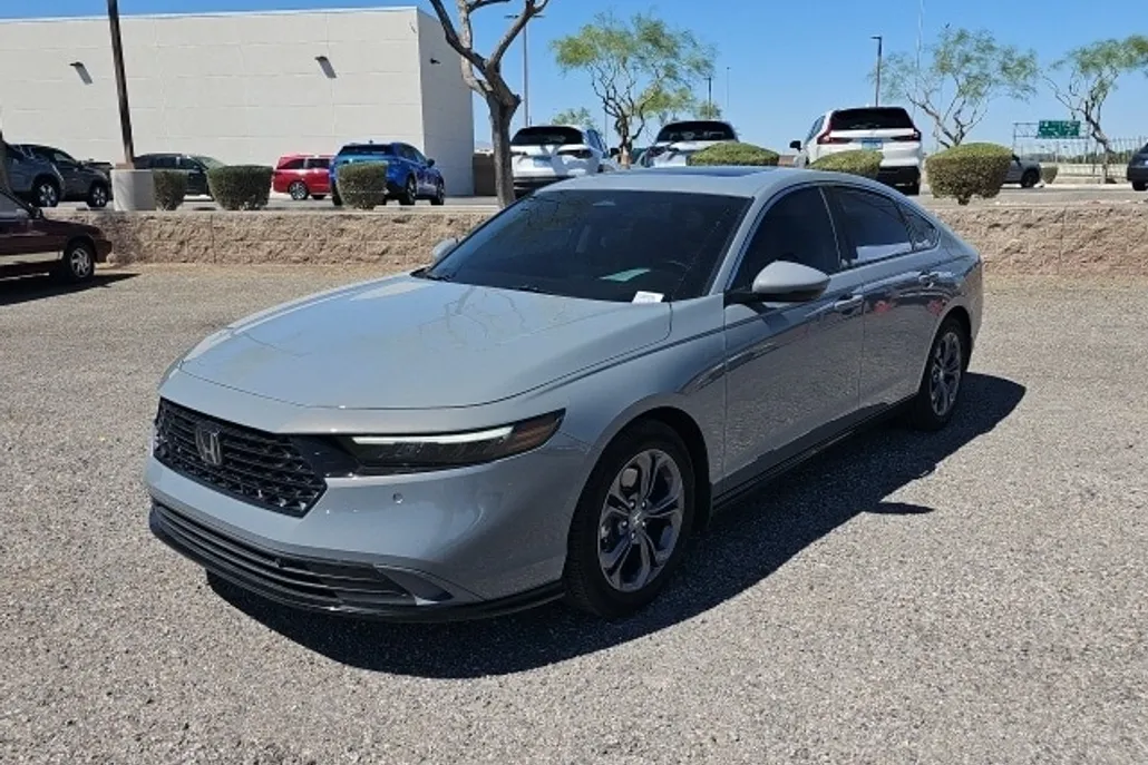 2024 Honda Accord Hybrid EX-L photo 1