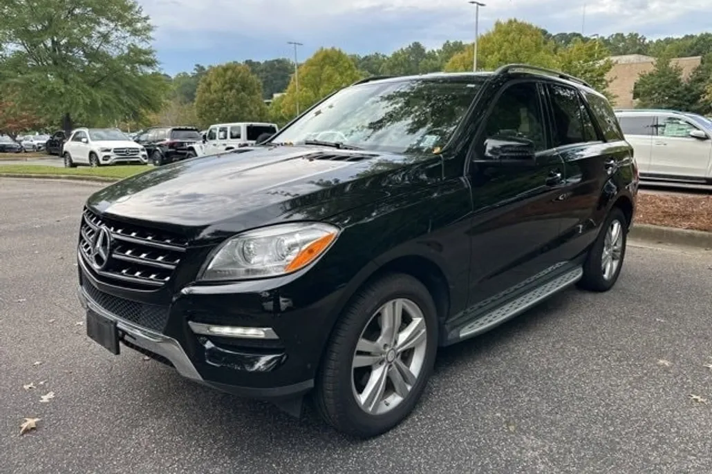 2015 Mercedes Benz ML 350 4MATIC photo 1