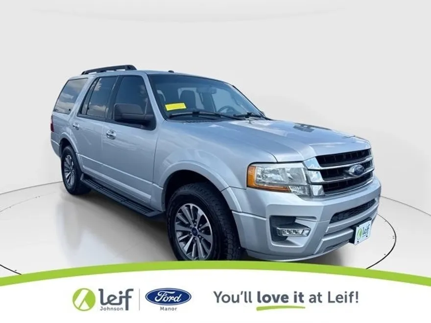 2015 Ford Expedition XLT photo 1