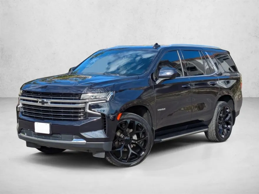 2021 Chevrolet Tahoe LT photo 1