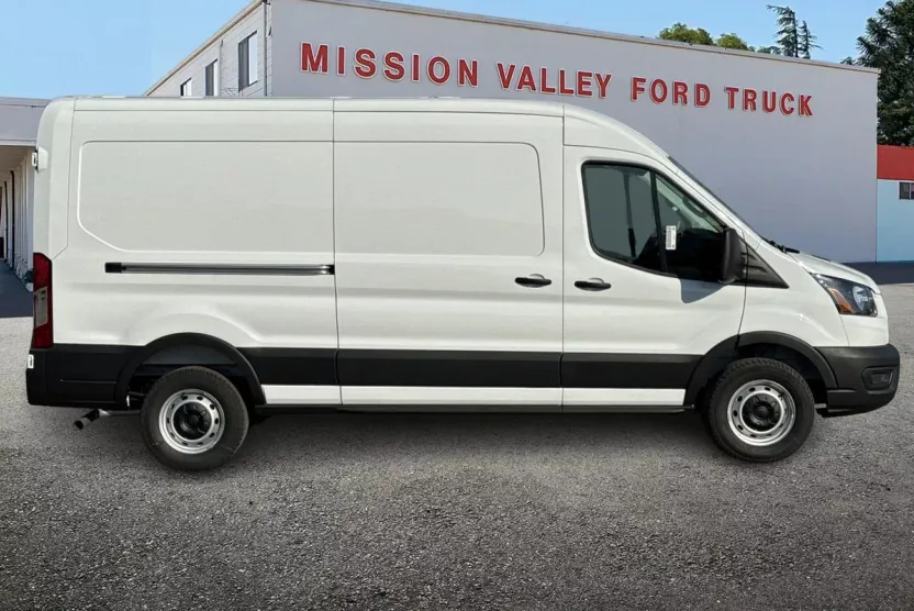 2025 Ford Transit photo 1