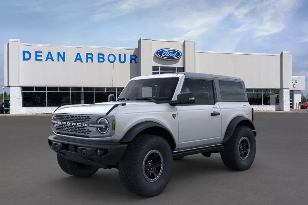 2023 Ford Bronco Badlands photo 1