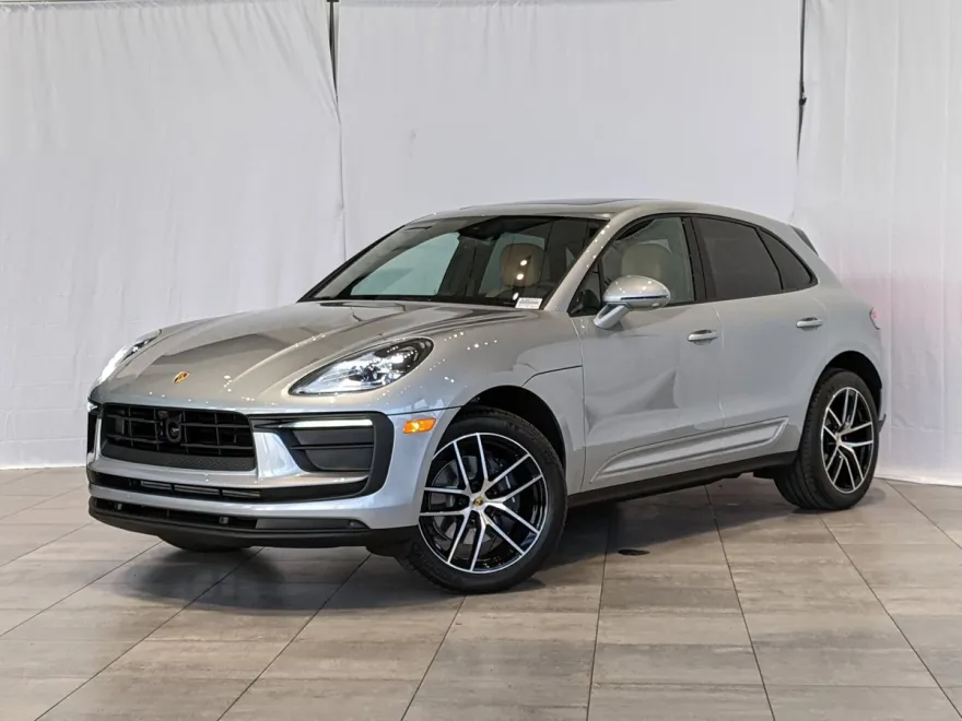 2025 Porsche Macan S photo 1
