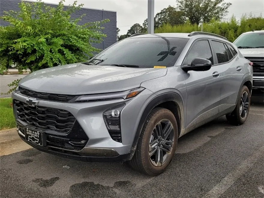 2025 Chevrolet Trax ACTIV photo 1
