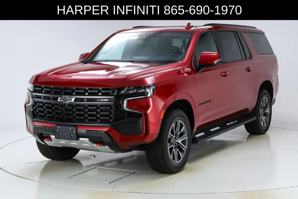 2023 Chevrolet Suburban Z71 photo 1