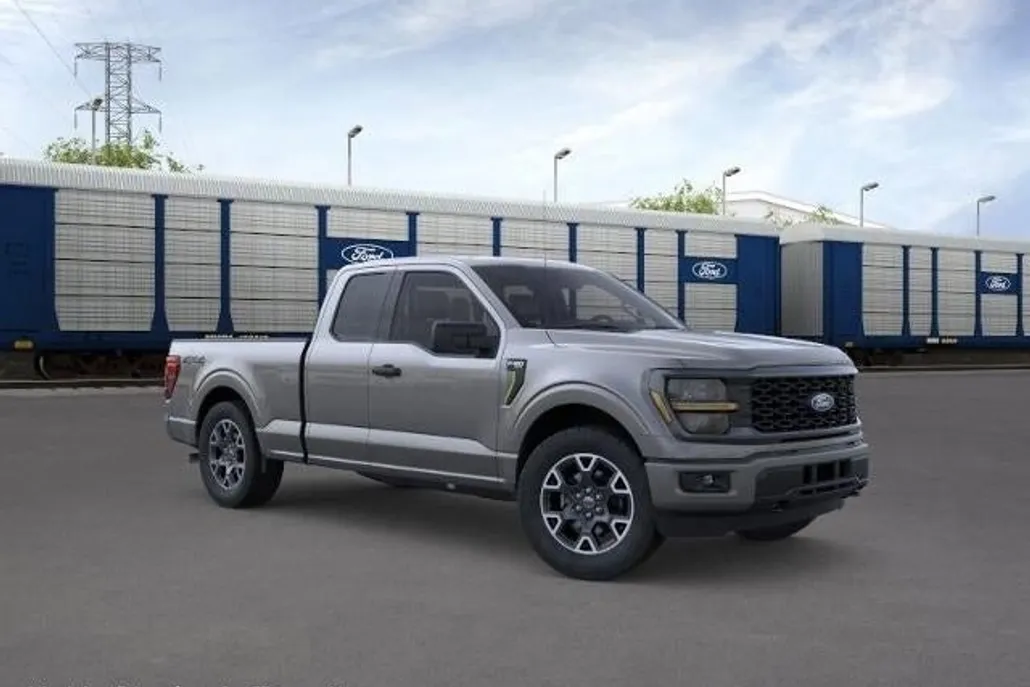 2025 Ford F-150 STX photo 1