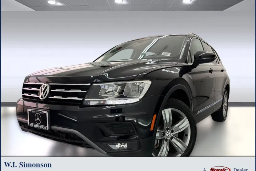 2021 Volkswagen Tiguan SEL photo 1