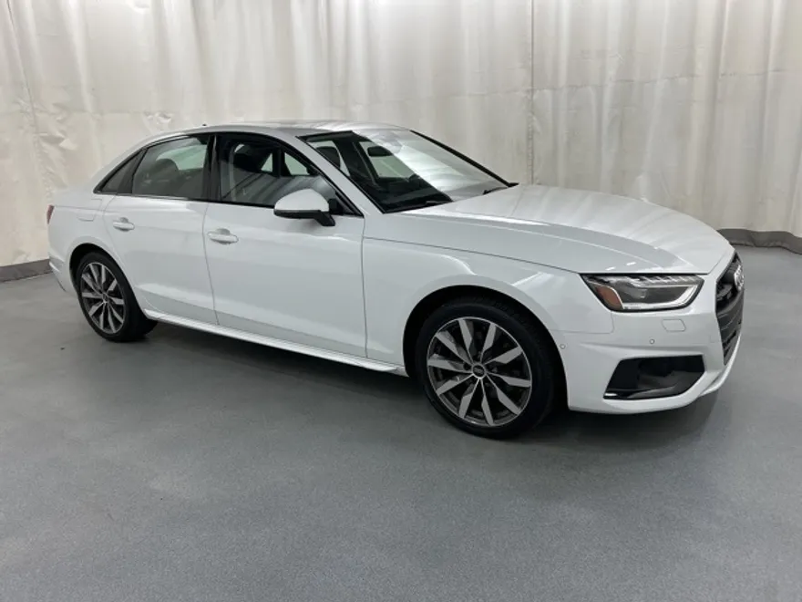 2023 Audi A4 40 Prestige Quattro photo 1