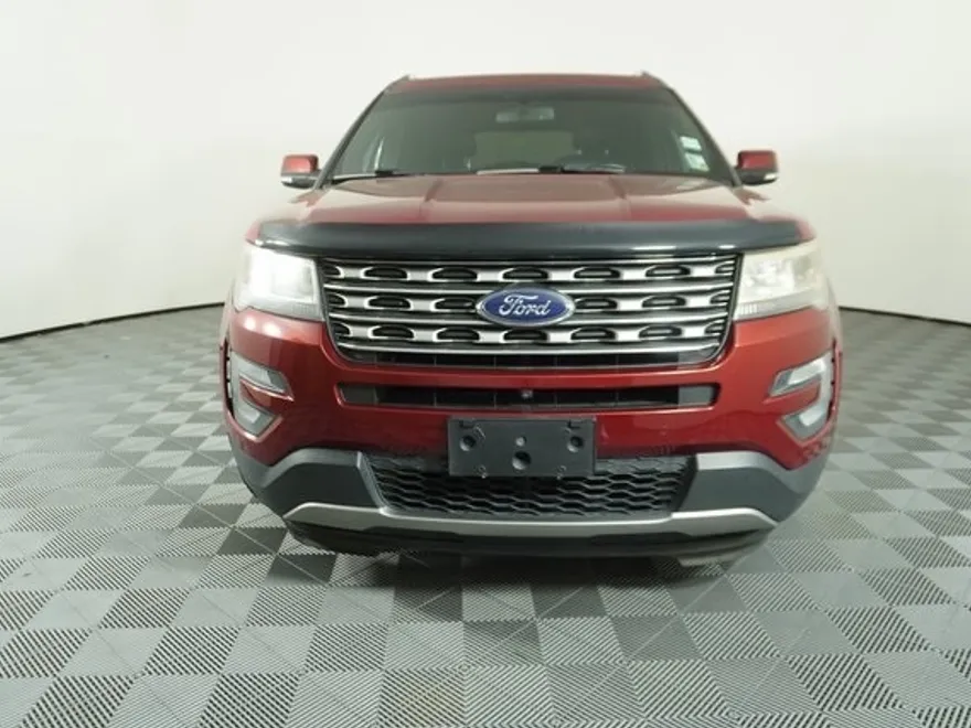 2017 Ford Explorer Limited photo 1
