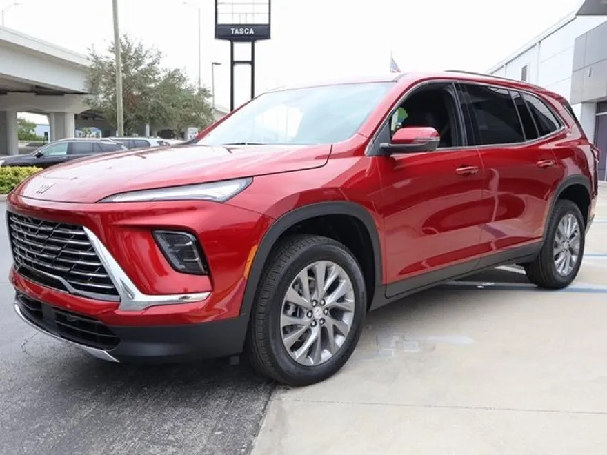 2025 Buick Enclave Preferred photo 1