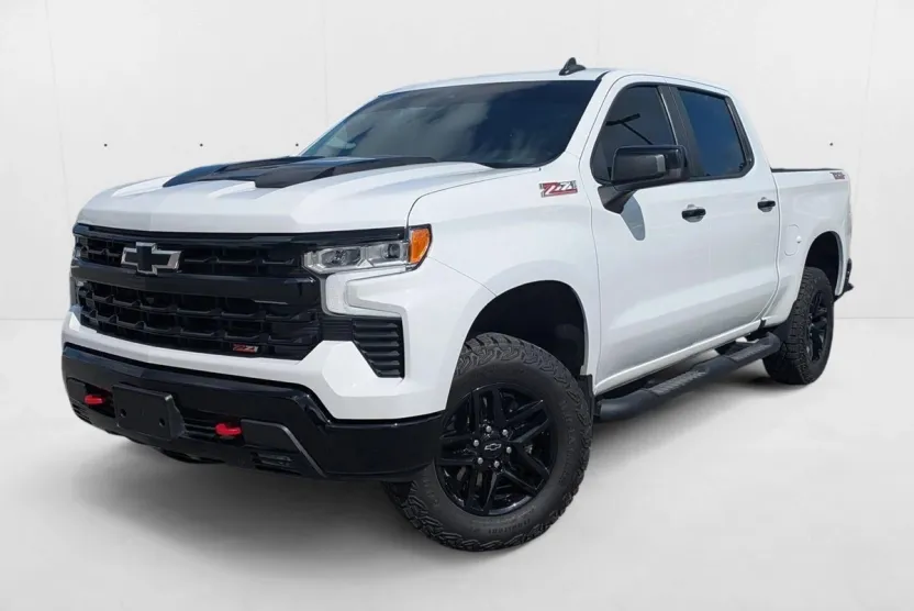 2023 Chevrolet Silverado 1500 LT Trail Boss photo 1