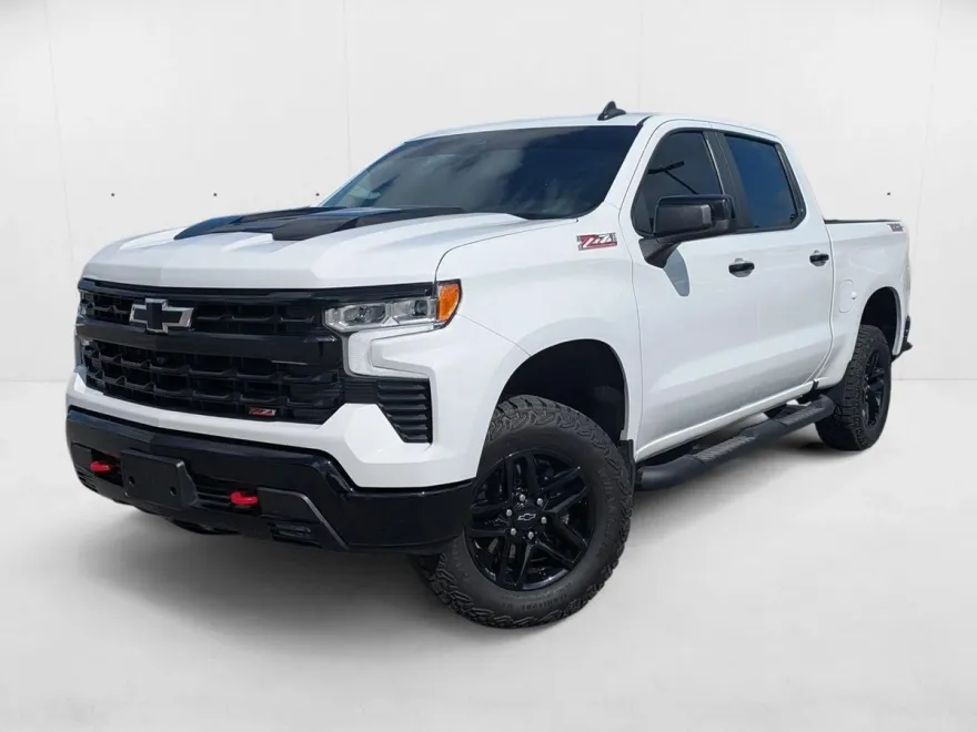 2023 Chevrolet Silverado 1500 LT Trail Boss photo 1