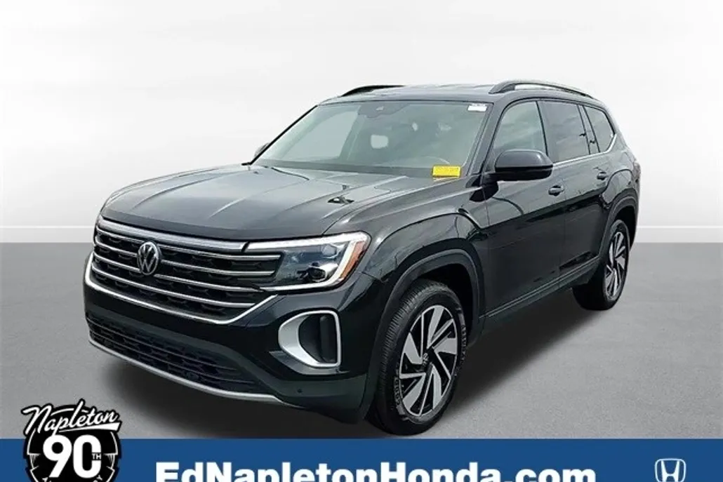 2024 Volkswagen Atlas SE Technology photo 1