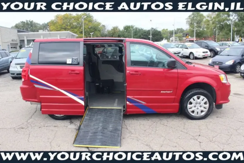 2015 Dodge Grand Caravan SE photo 1