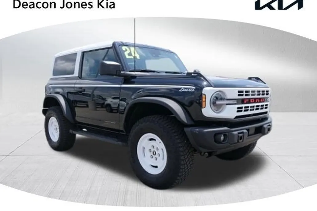 2024 Ford Bronco Heritage First Edition photo 1