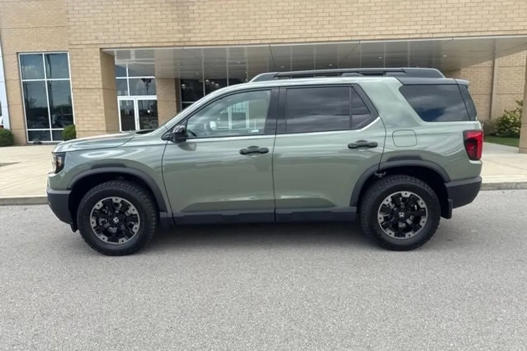 2026 Honda Passport TrailSport Elite photo 1