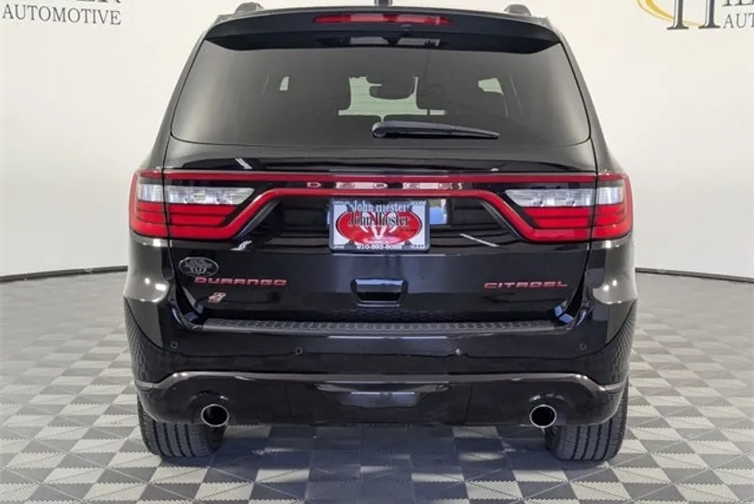 2023 Dodge Durango Citadel photo 1