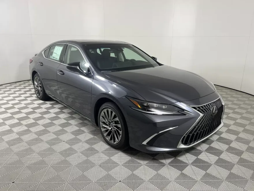 2025 Lexus ES 350 Ultra Luxury photo 1