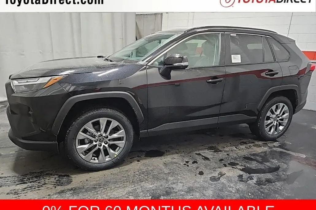 2025 Toyota RAV4 XLE Premium photo 1