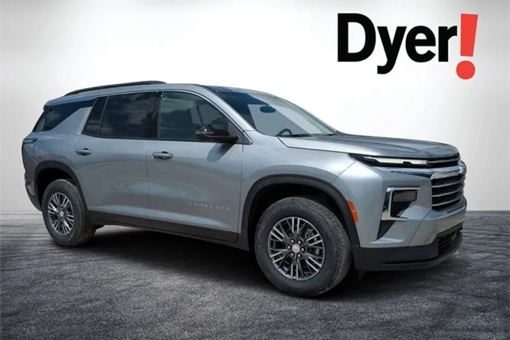 2026 Chevrolet Traverse photo 1
