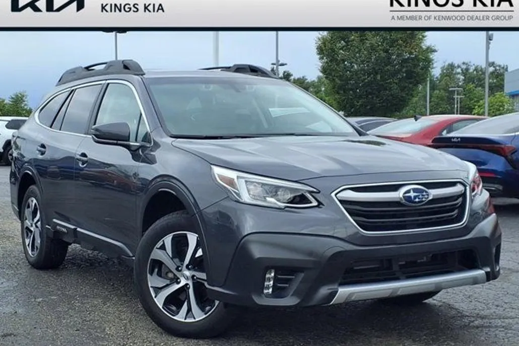 2020 Subaru Outback Limited photo 1