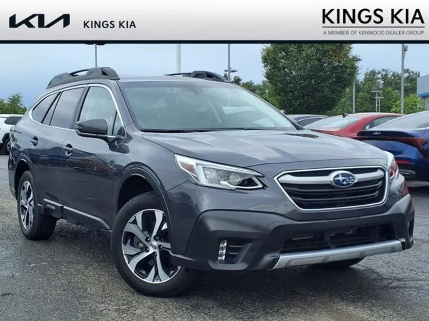 2020 Subaru Outback Limited photo 1