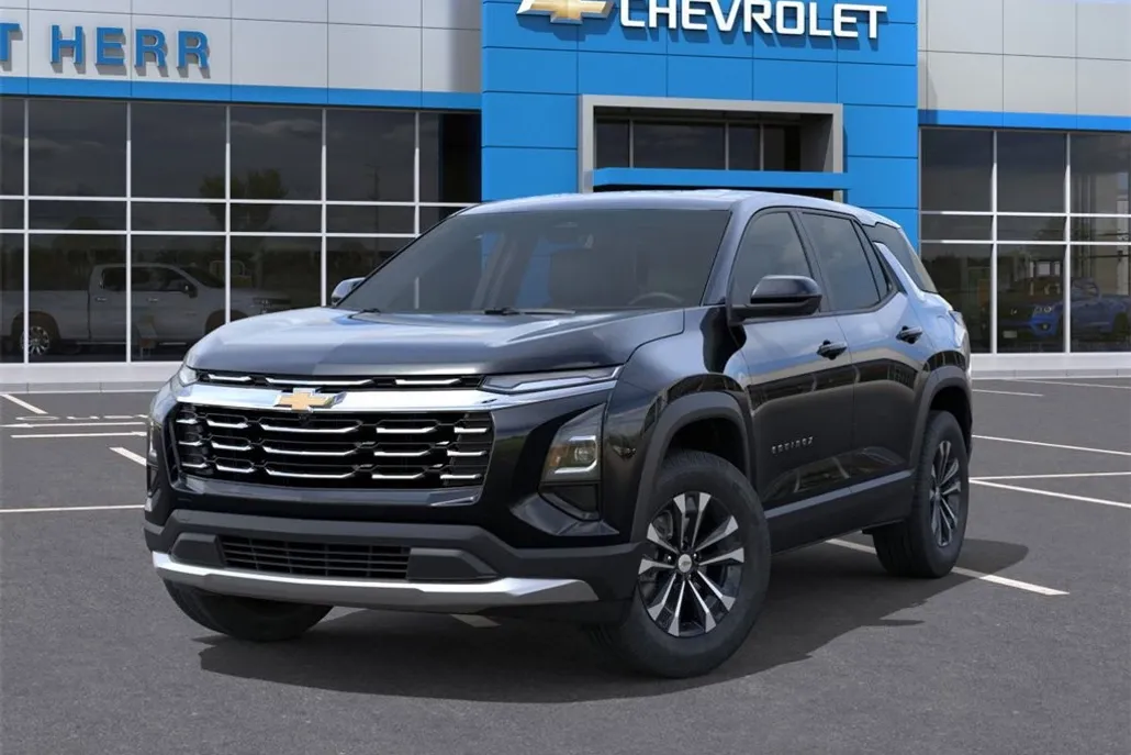 2026 Chevrolet Equinox LT photo 1