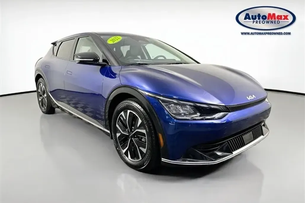 2022 Kia EV6 Wind photo 1