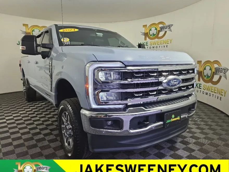 2024 Ford F-350 Lariat photo 1