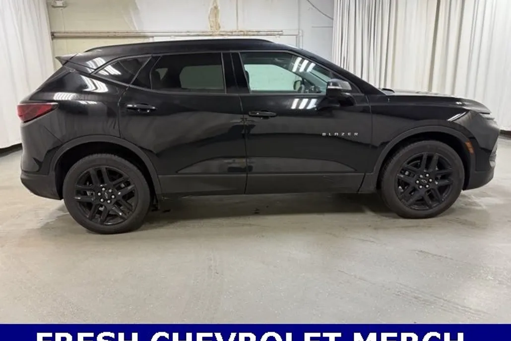 2023 Chevrolet Blazer 3LT photo 1
