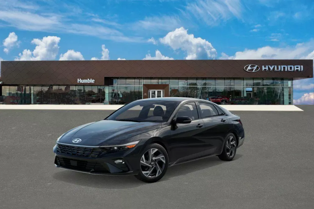 2025 Hyundai Elantra SEL Sport photo 1