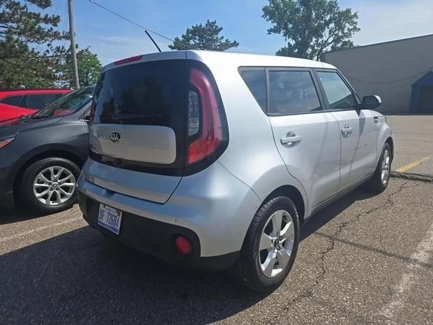2019 Kia Soul Base photo 1