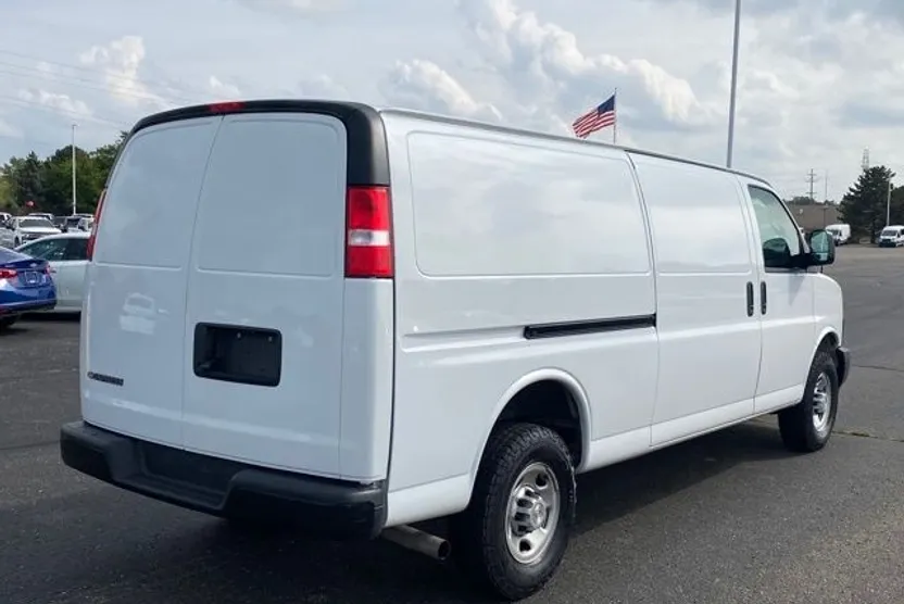 2024 Chevrolet Express 2500 Work Van photo 1